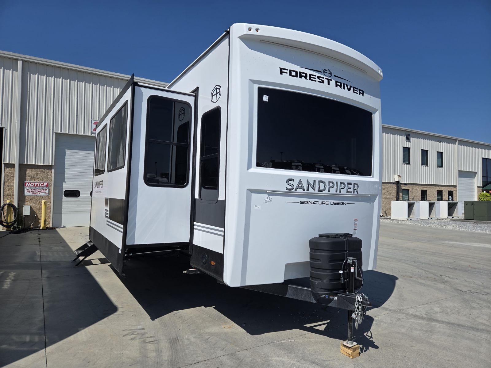 2027 Forest River Sandpiper