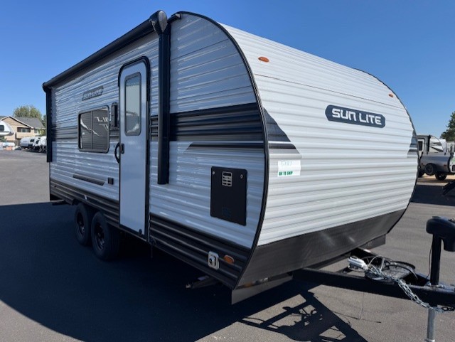 NEW 2026 Sunset Park Rv SUN LITE 21TH - Uncharted Recreation