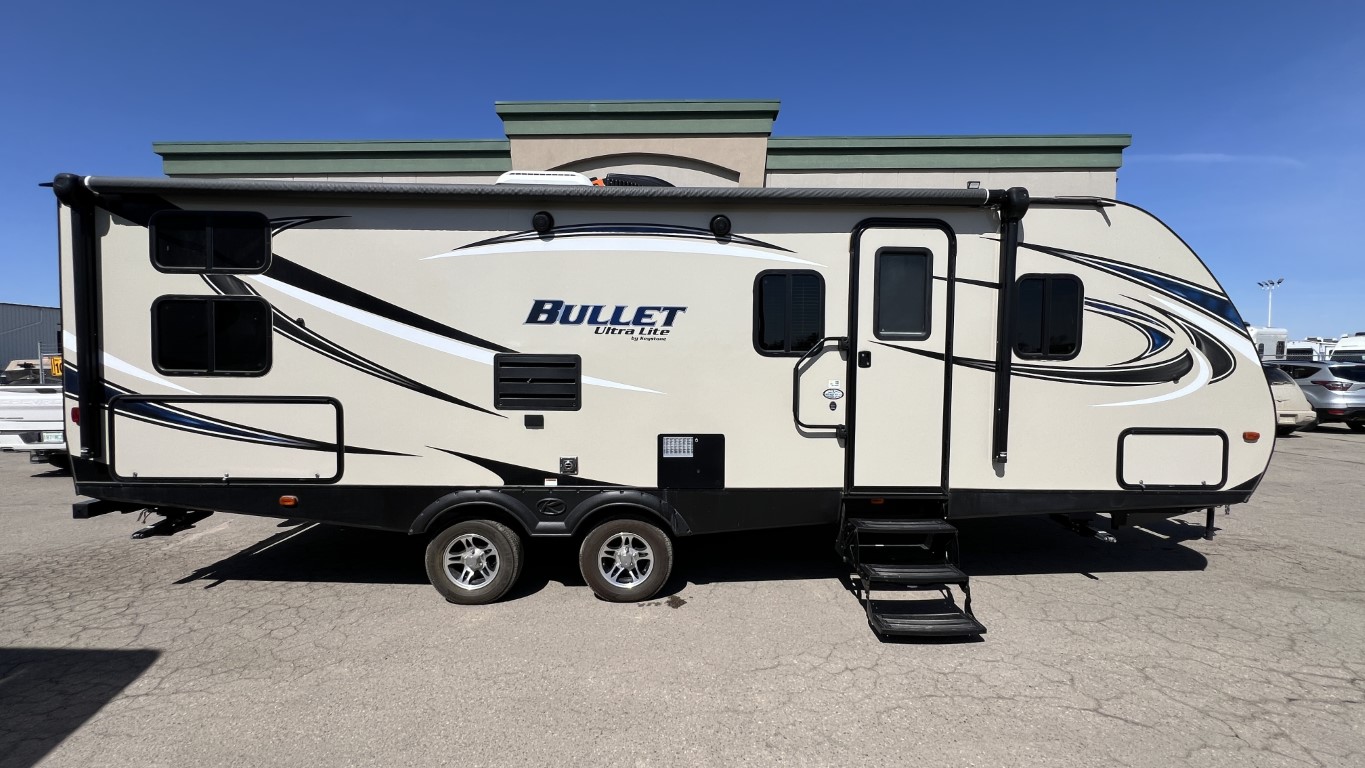 USED 2017 Keystone BULLET 274BHS CONSIGNMENT
