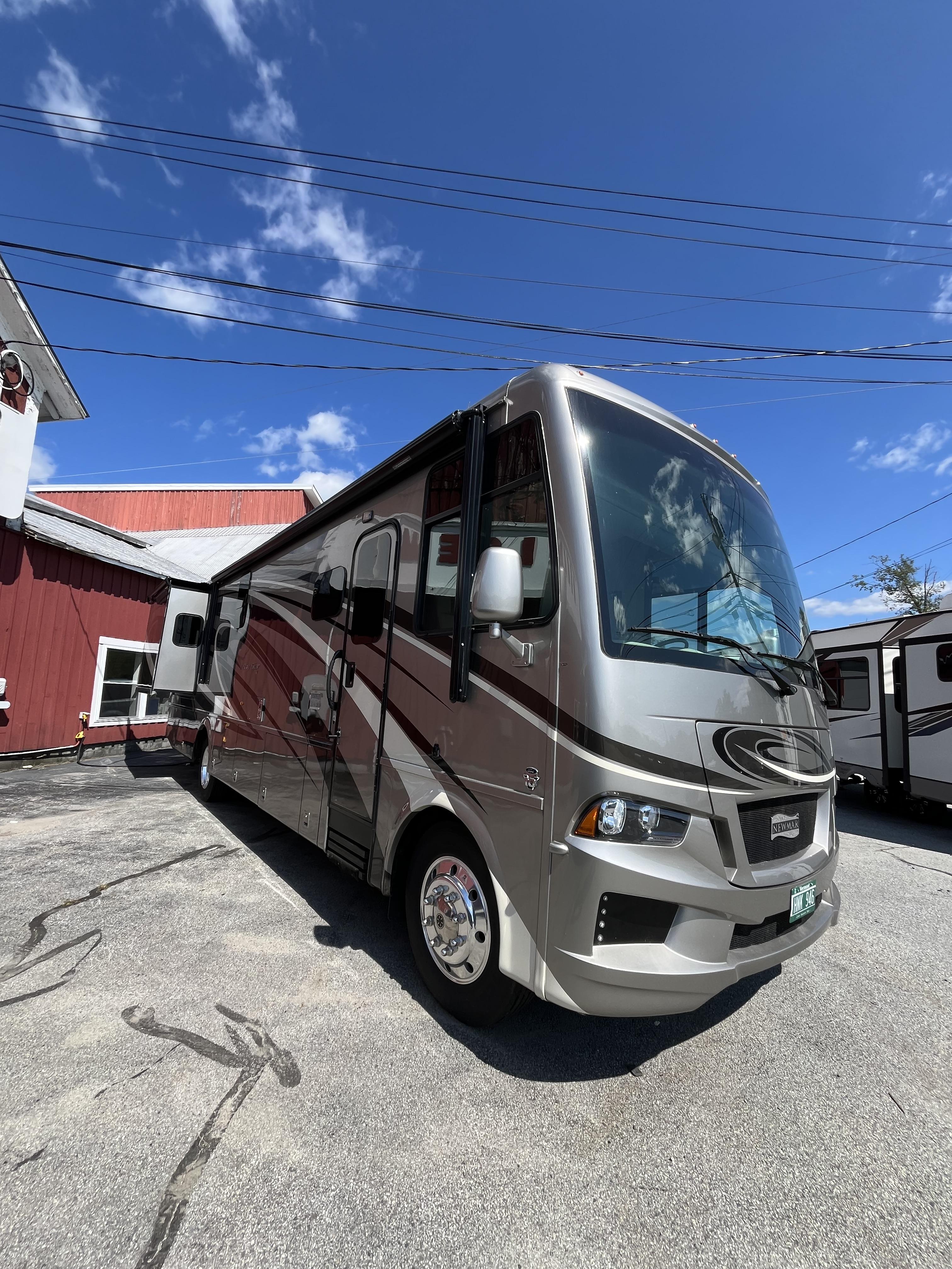 USED 2019 NEWMAR BAY STAR 3401 - Mekkelsen RV