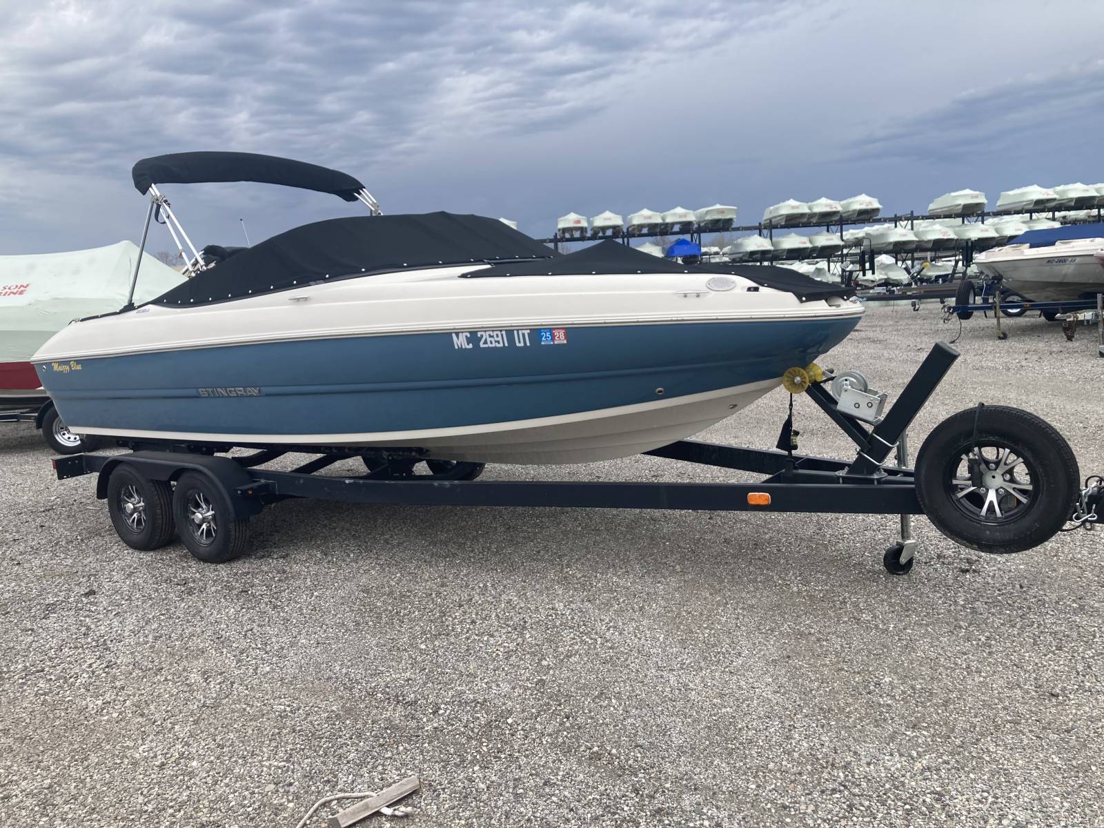 2022 Stingray 208LR - Wilson Marine