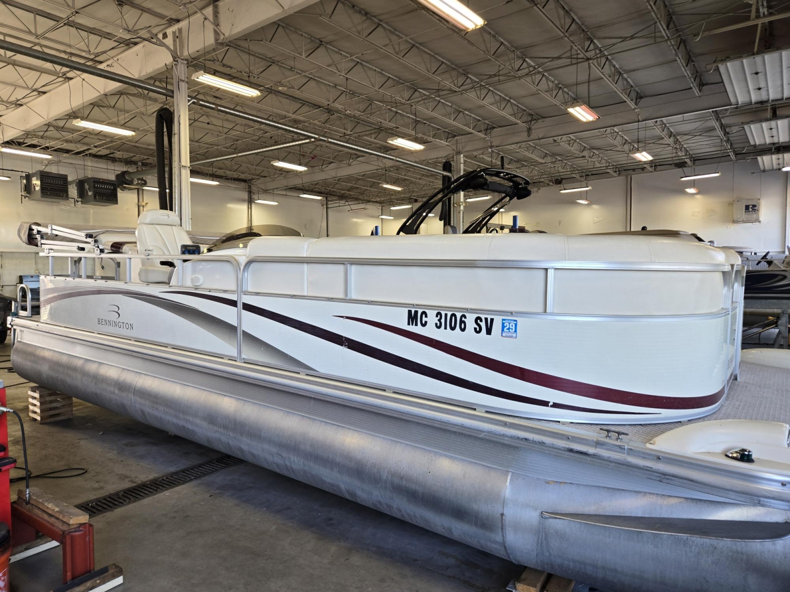 2005 Bennington 2275 RL - Wilson Marine