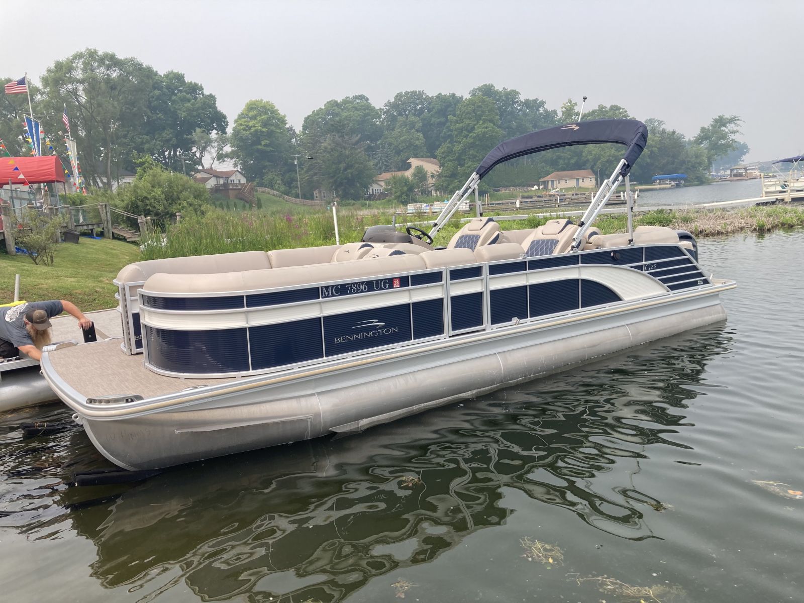 2019 Bennington 25GSRFB *175hp* - Wilson Marine