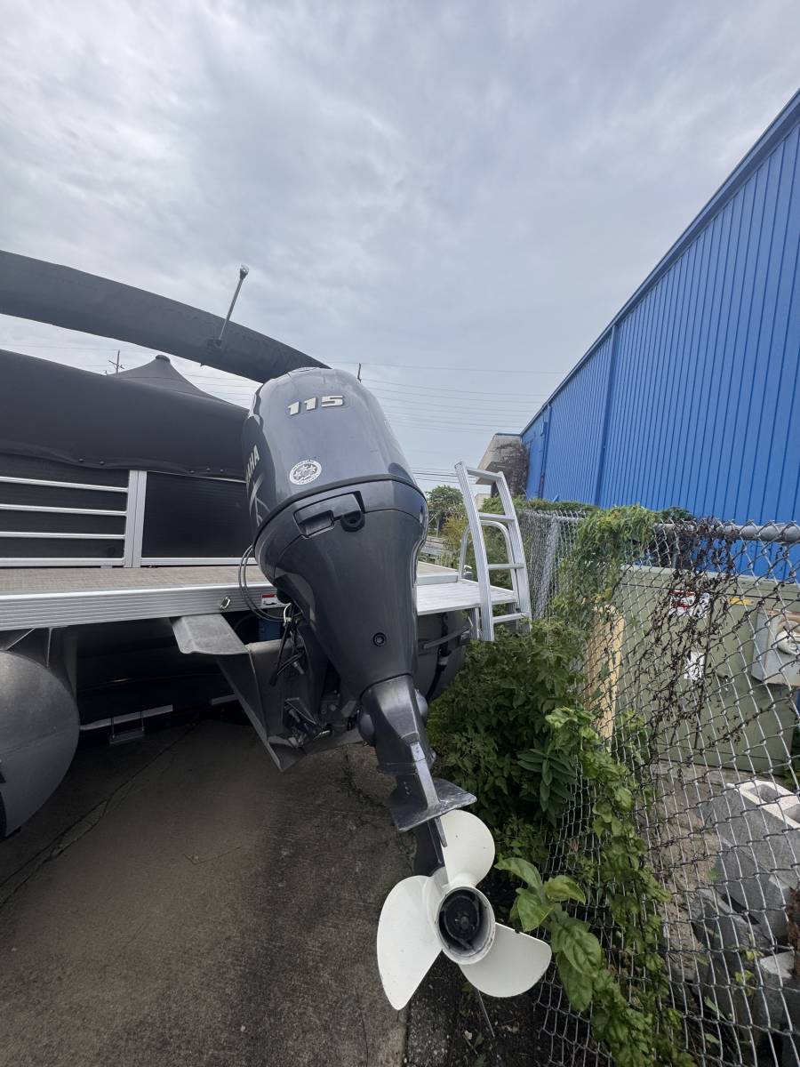 2016 Bennington 2574 GL, photo 6 of 14