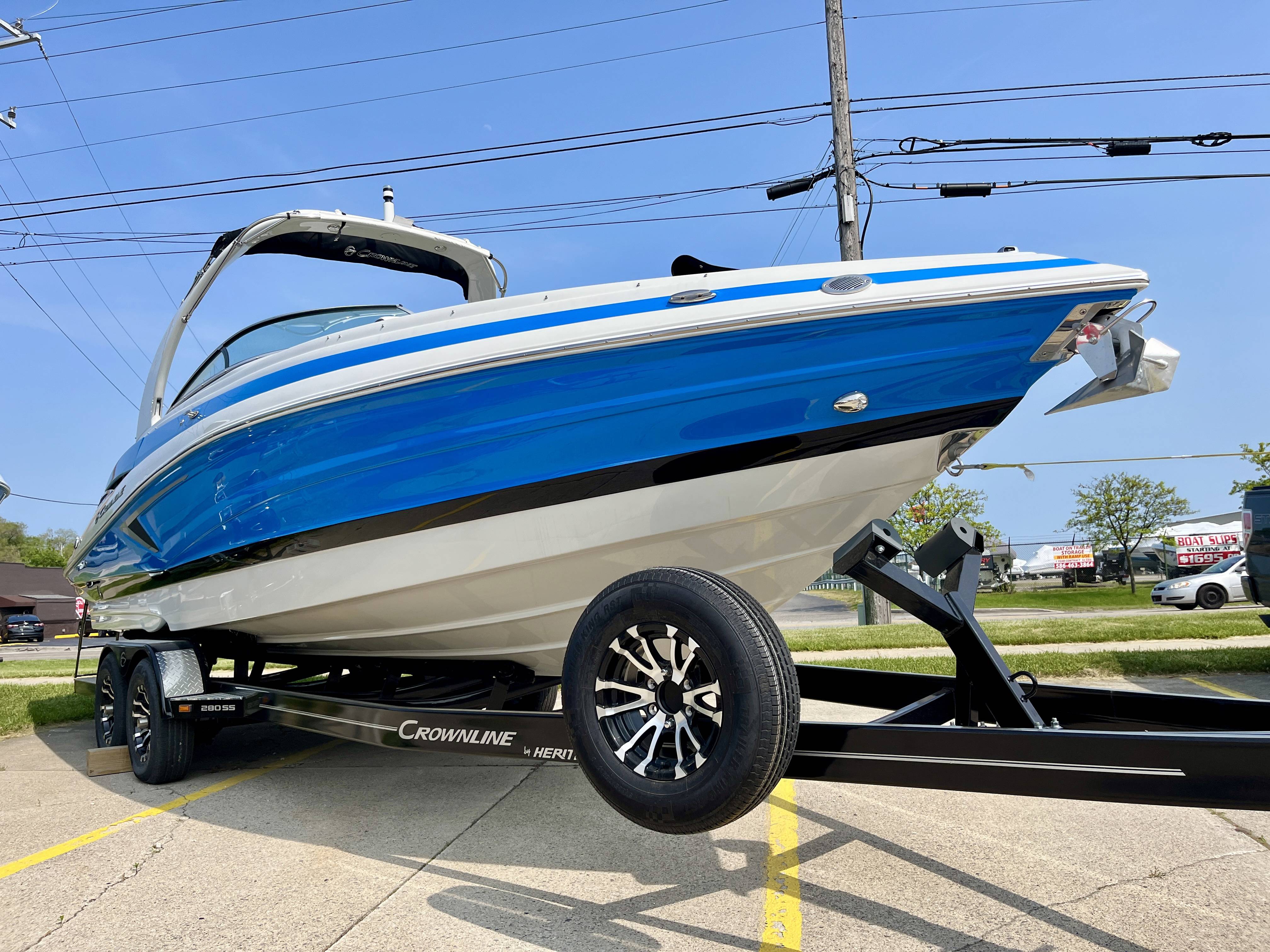 2023 Crownline 280 SS - Wilson Marine