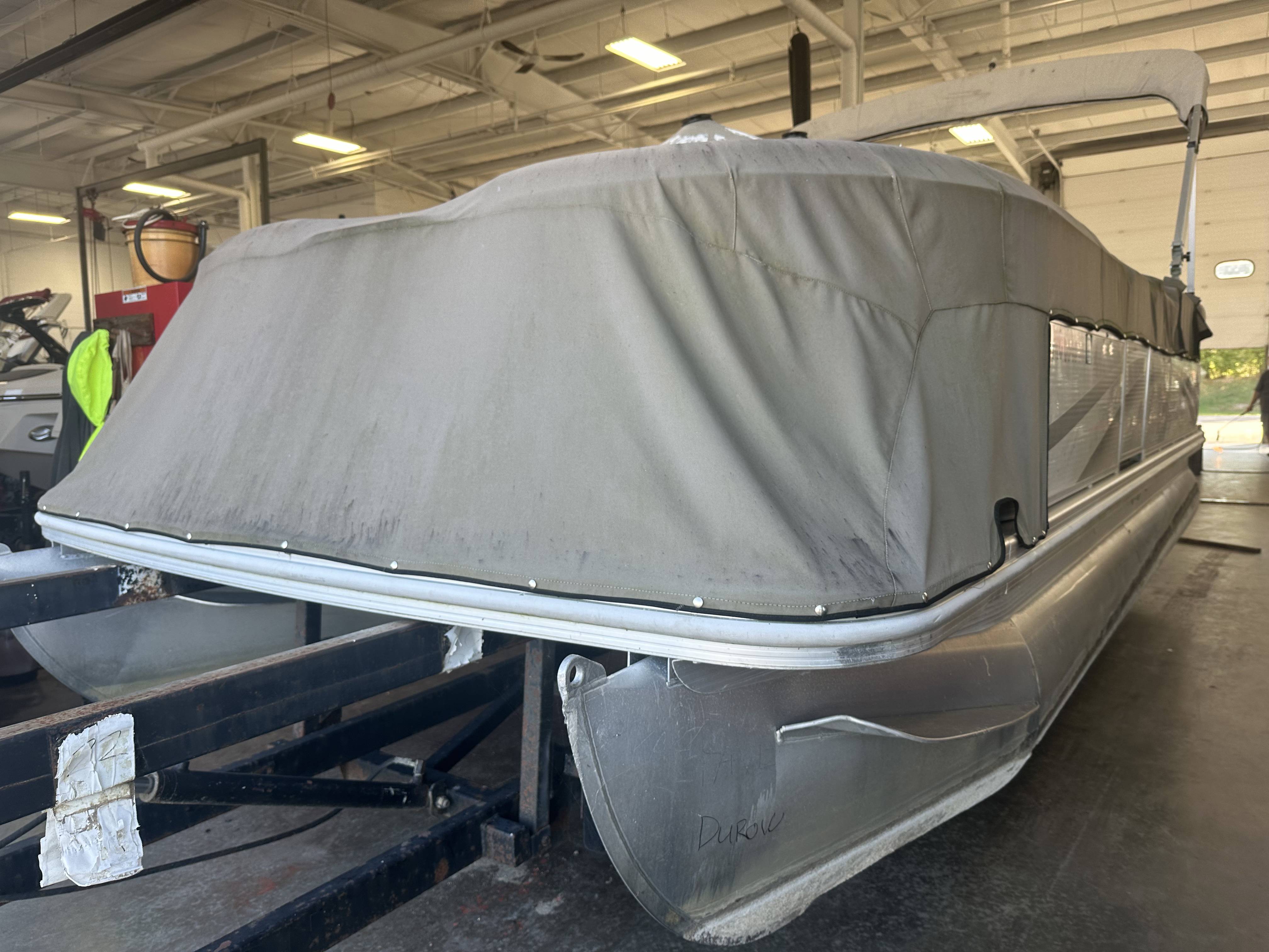 2004 Bennington 2050RL - Wilson Marine