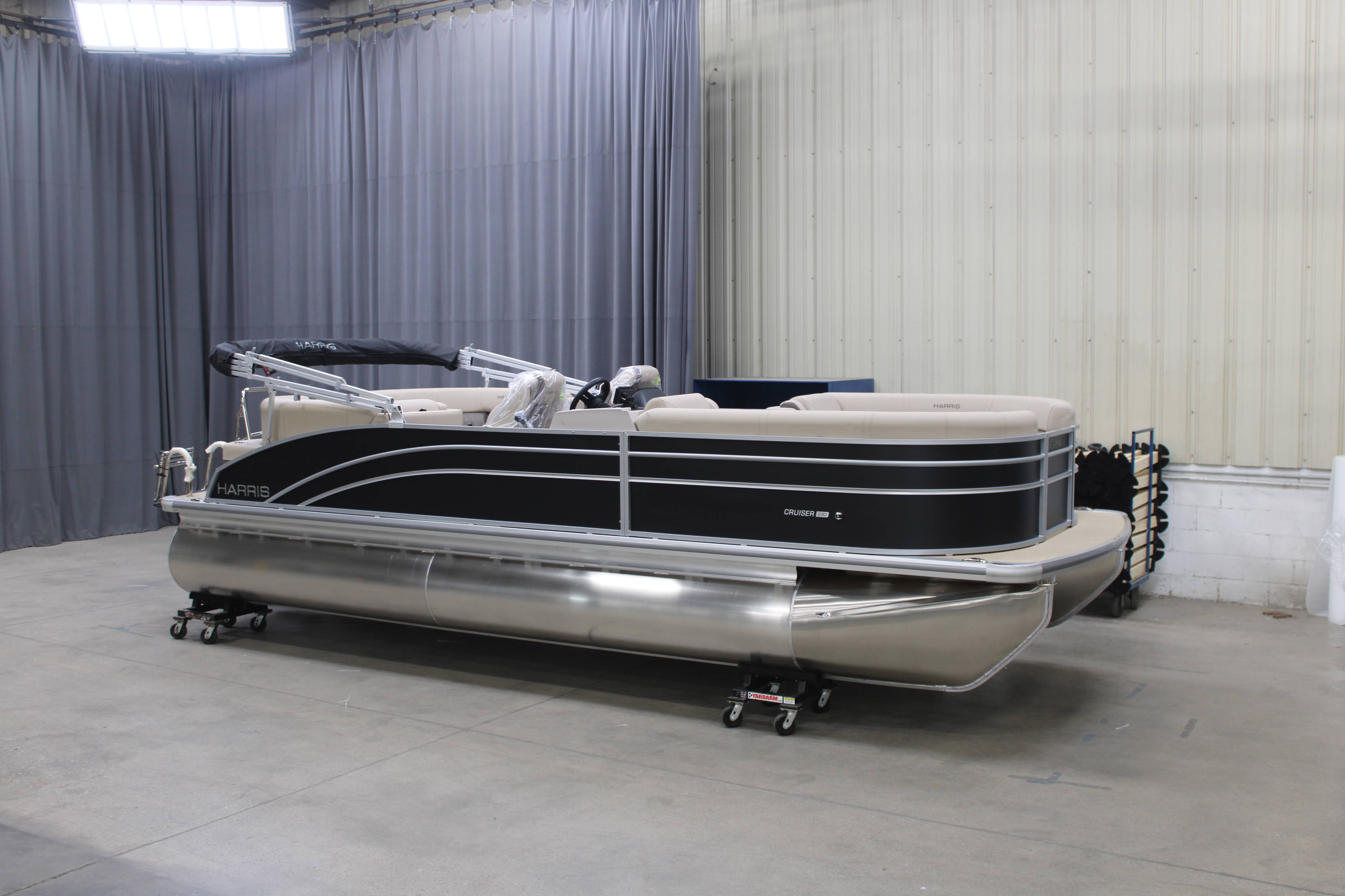 2026 Harris Cruiser 230 CWDH - Wilson Marine