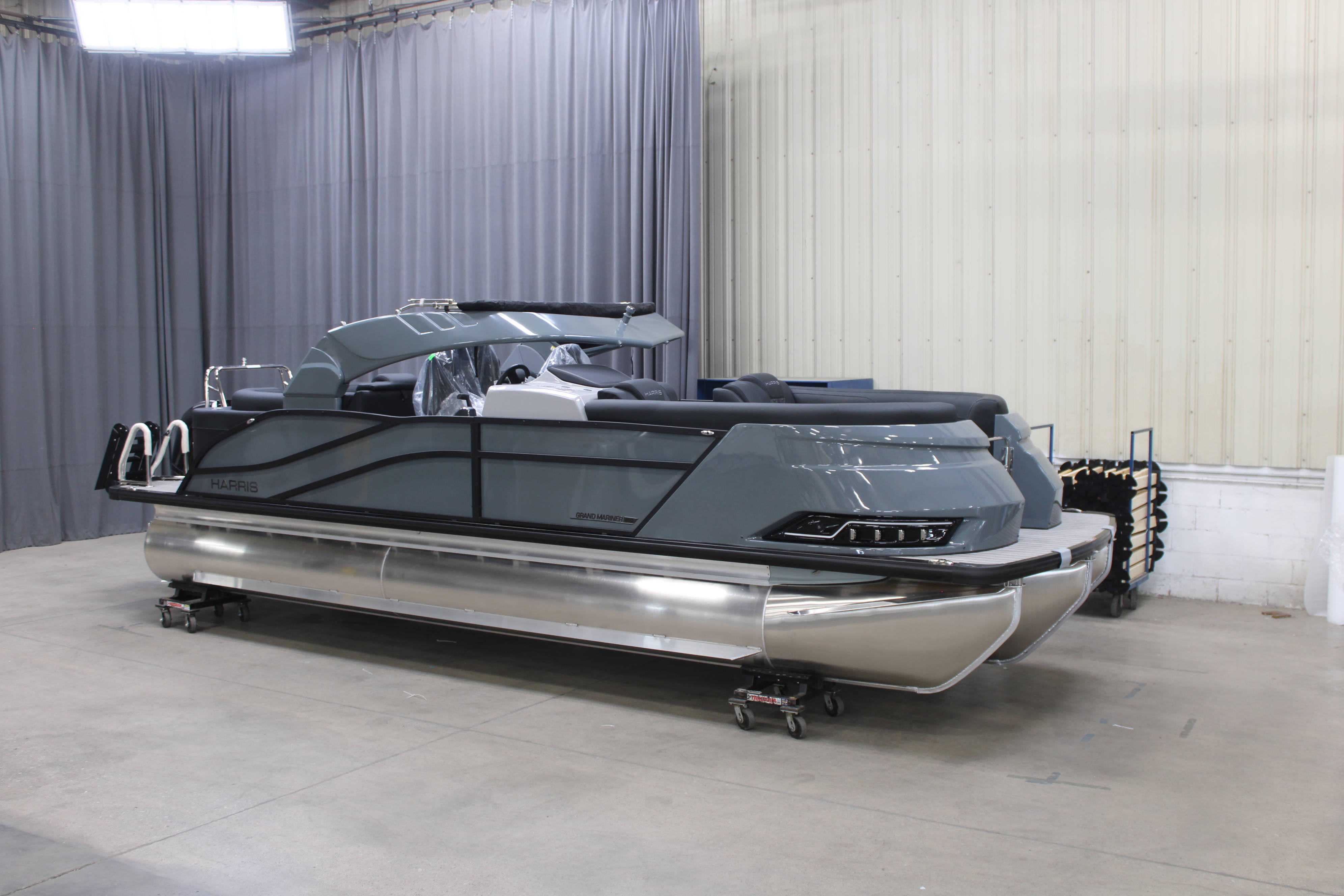 2026 Harris Grand Mariner 230 CWDH - Wilson Marine