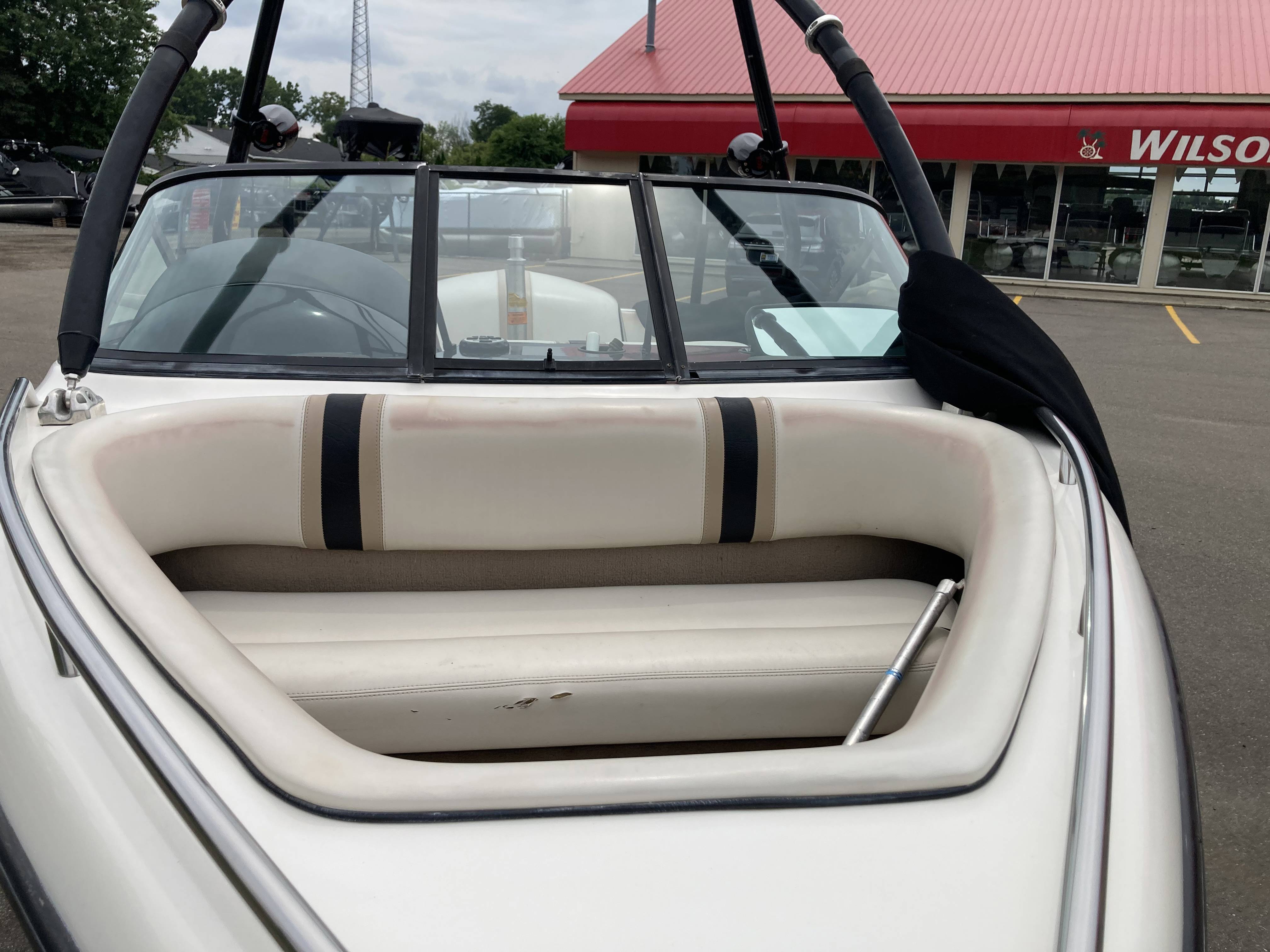 2001 Malibu Sportster LX, photo 10 of 10