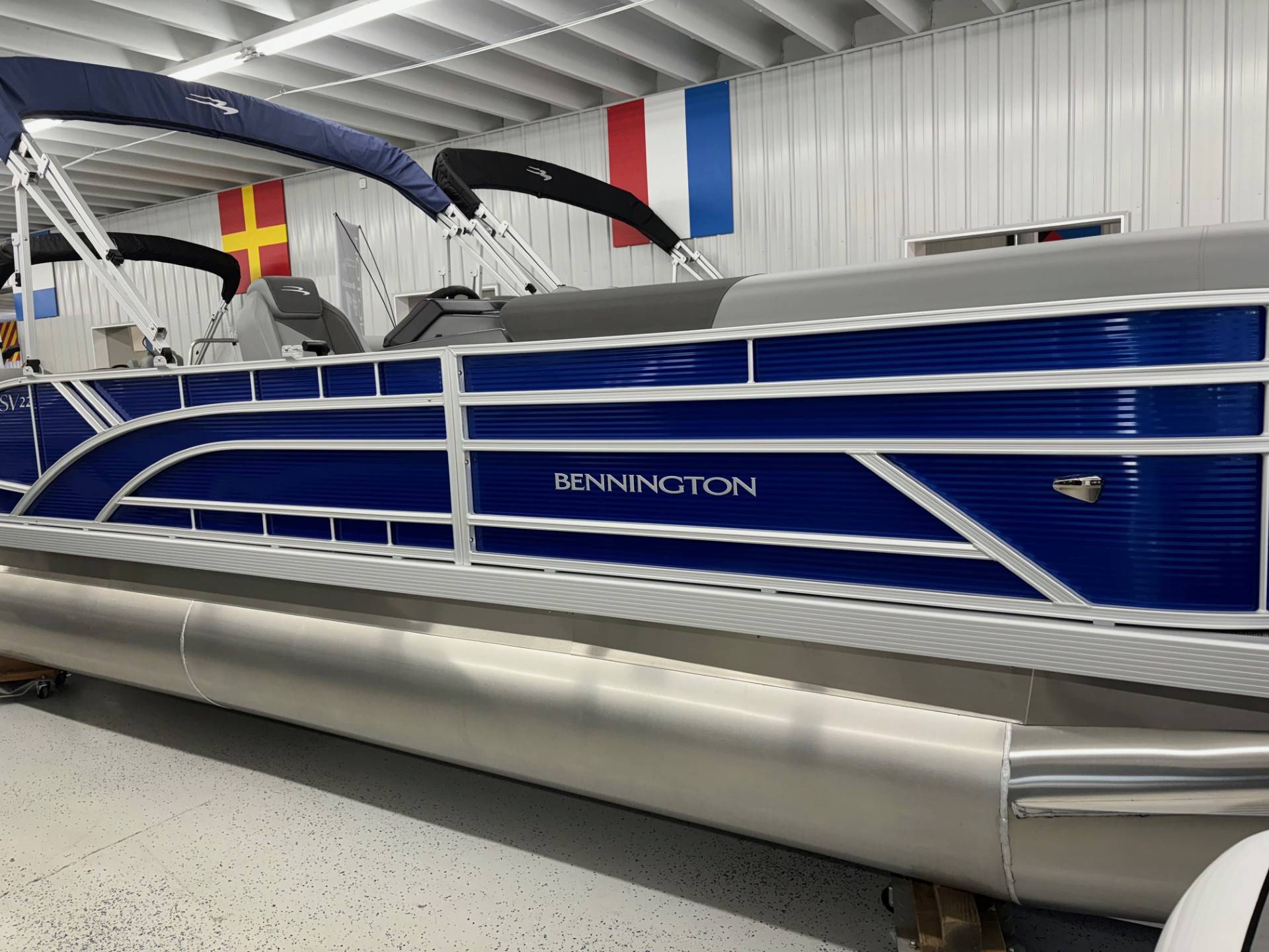 2024 Bennington 22SVSB-SPS Tri Toon - Wilson Marine