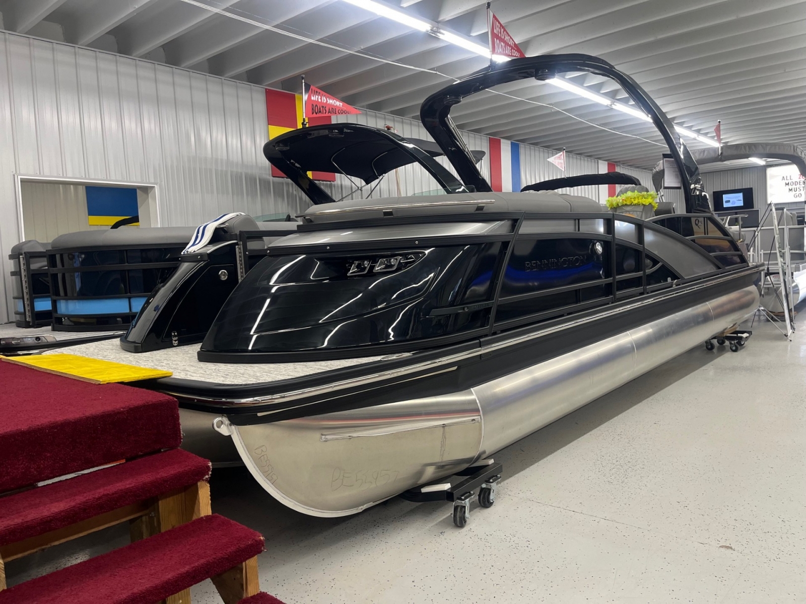 2025 Bennington 25QSBA Tri Toon *425HP*