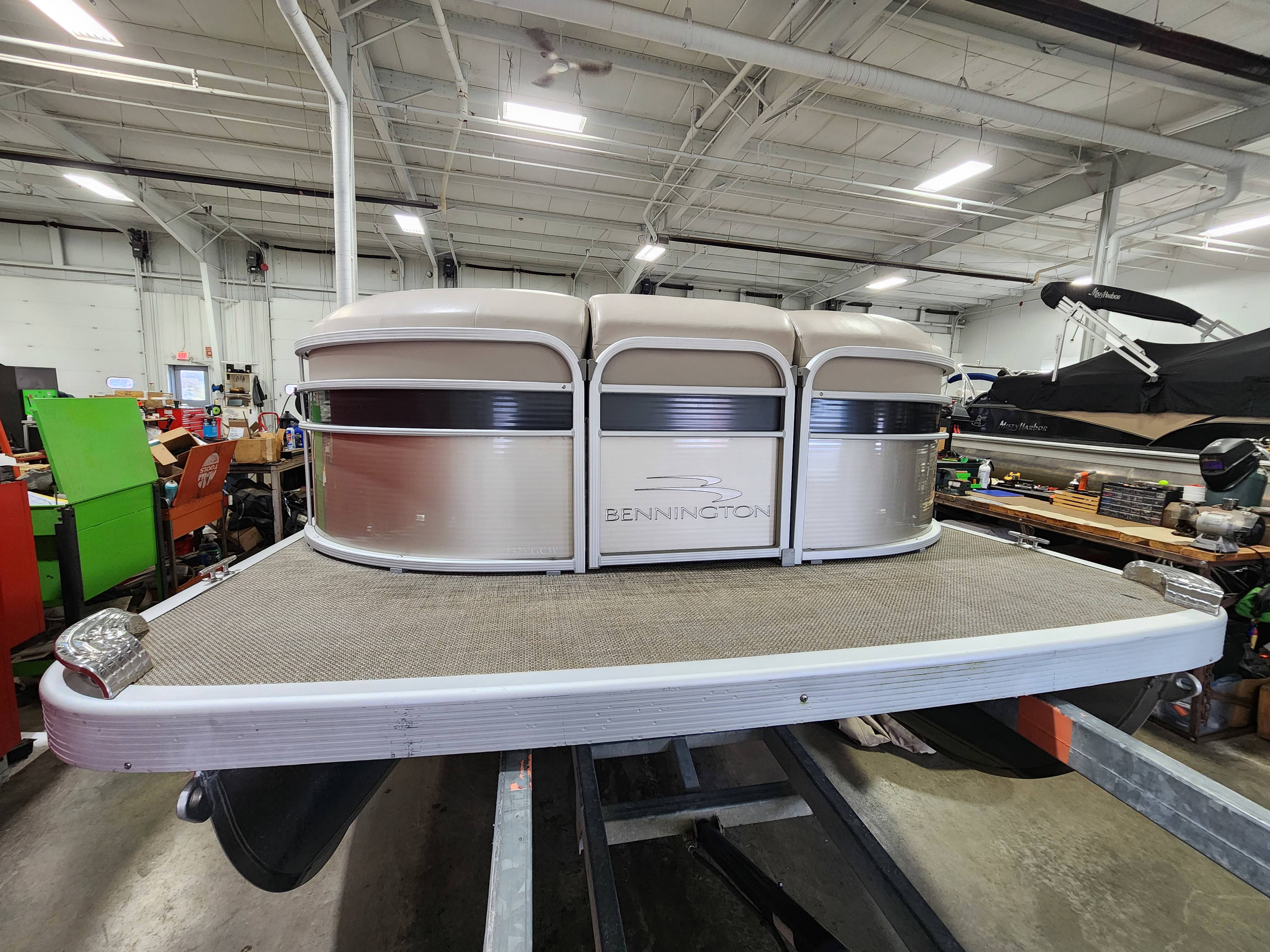 2015 Bennington 2375 GCW - Wilson Marine