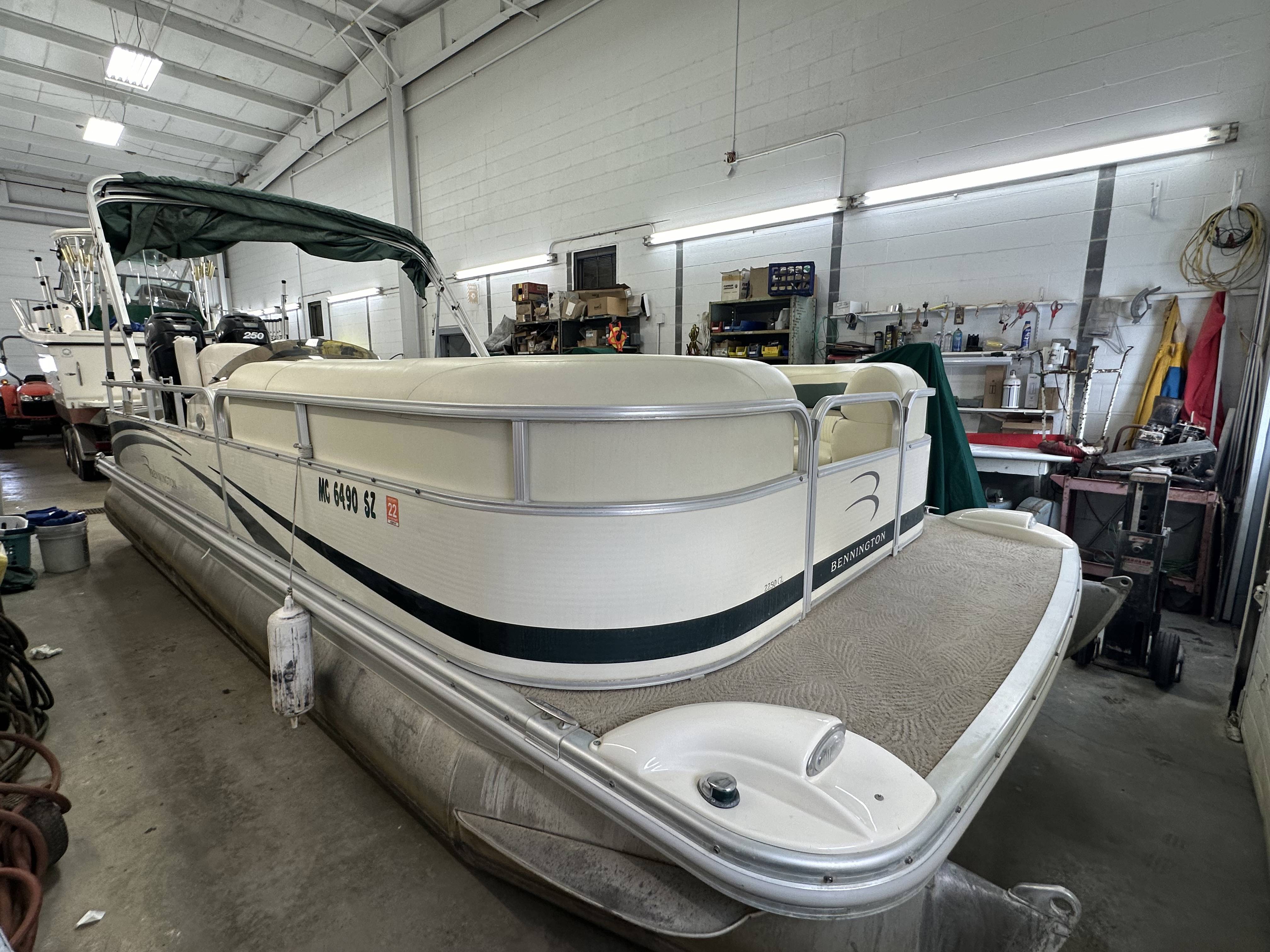 2008 Bennington 2250GL - Wilson Marine