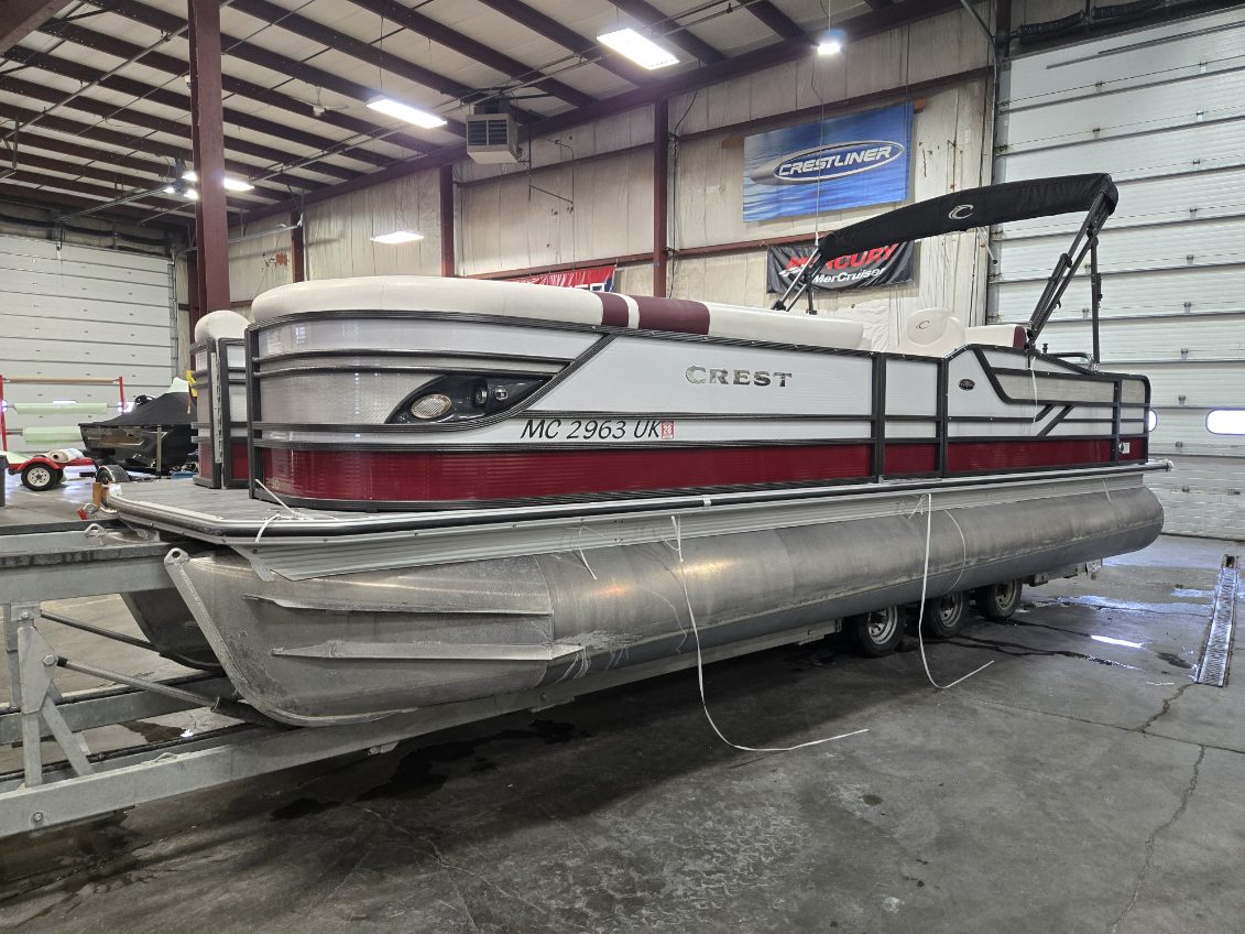 2019 Crest 250 Classic Tri Toon pontoon - Wilson Marine