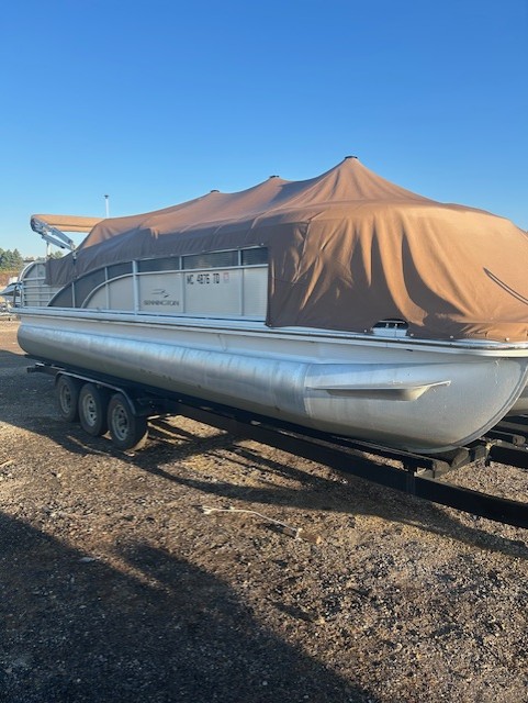 2014 Bennington 2550RCLC Tri toon - Wilson Marine