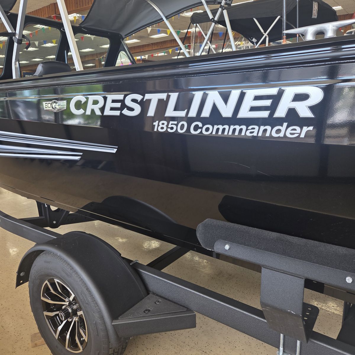 2026 Crestliner 1850 Commander, photo 4 of 7