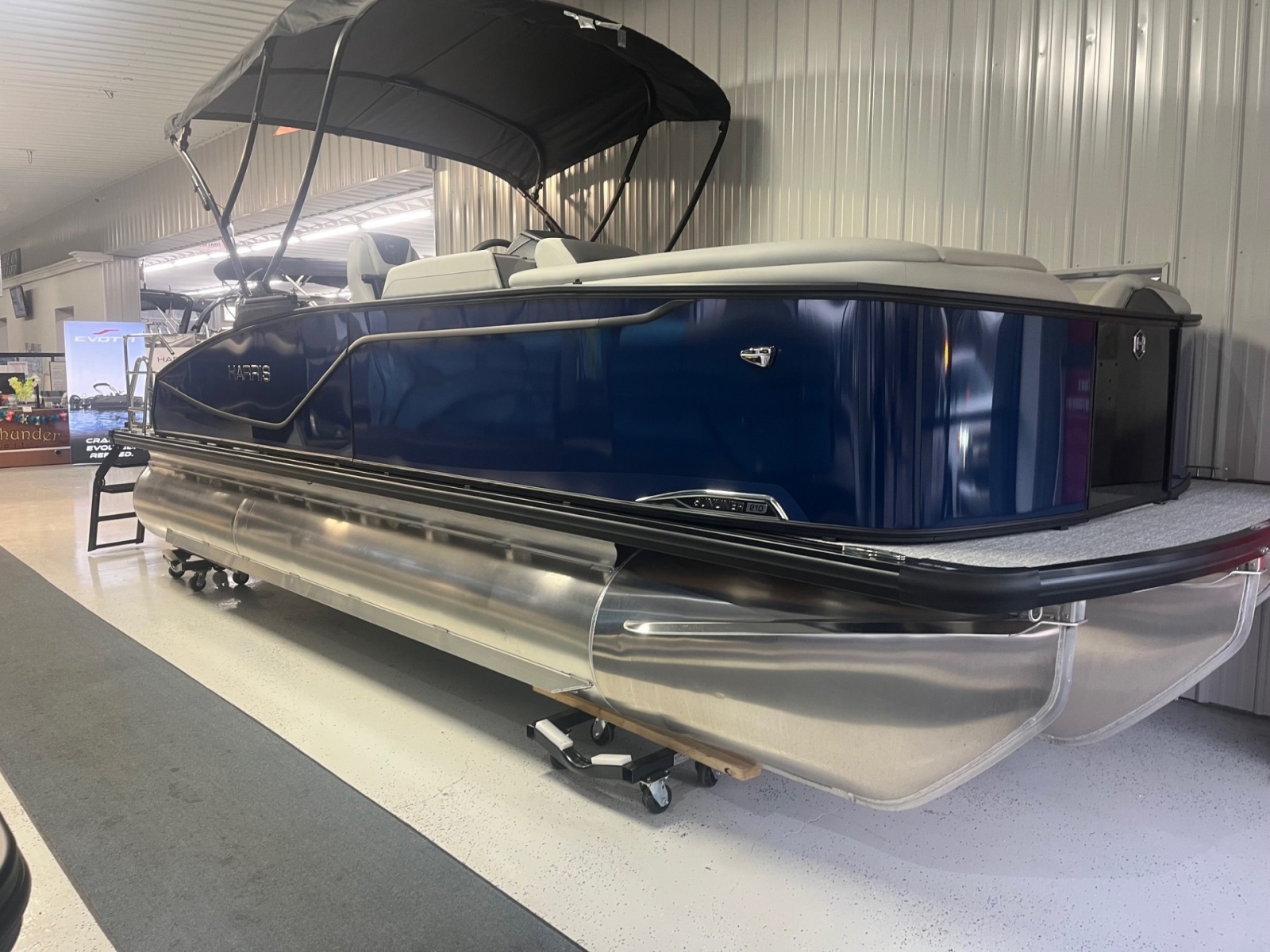 2026 Harris 210 Sunliner Tri Toon - Wilson Marine