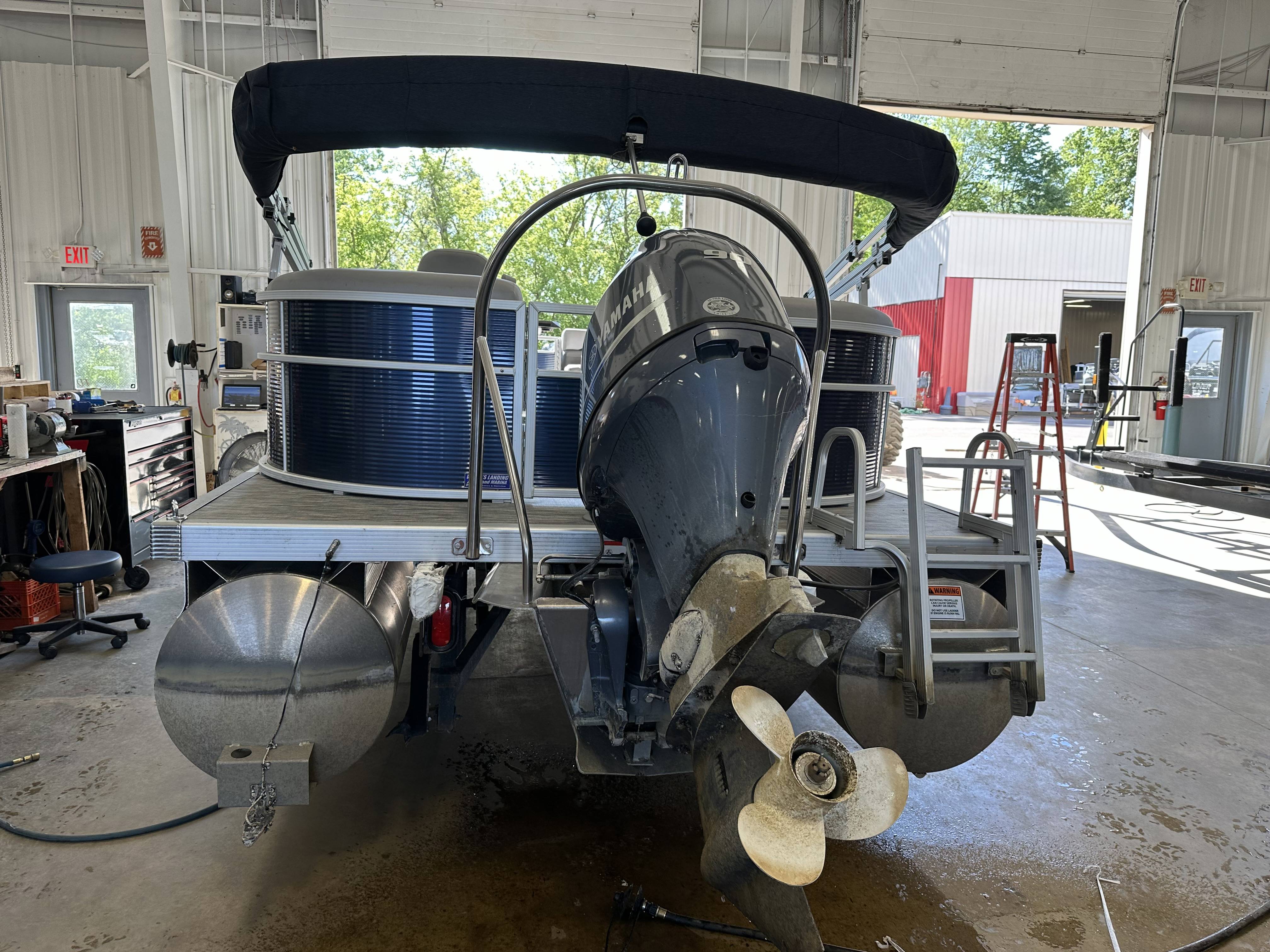 2020 Bennington 22 SSRX, photo 4 of 15
