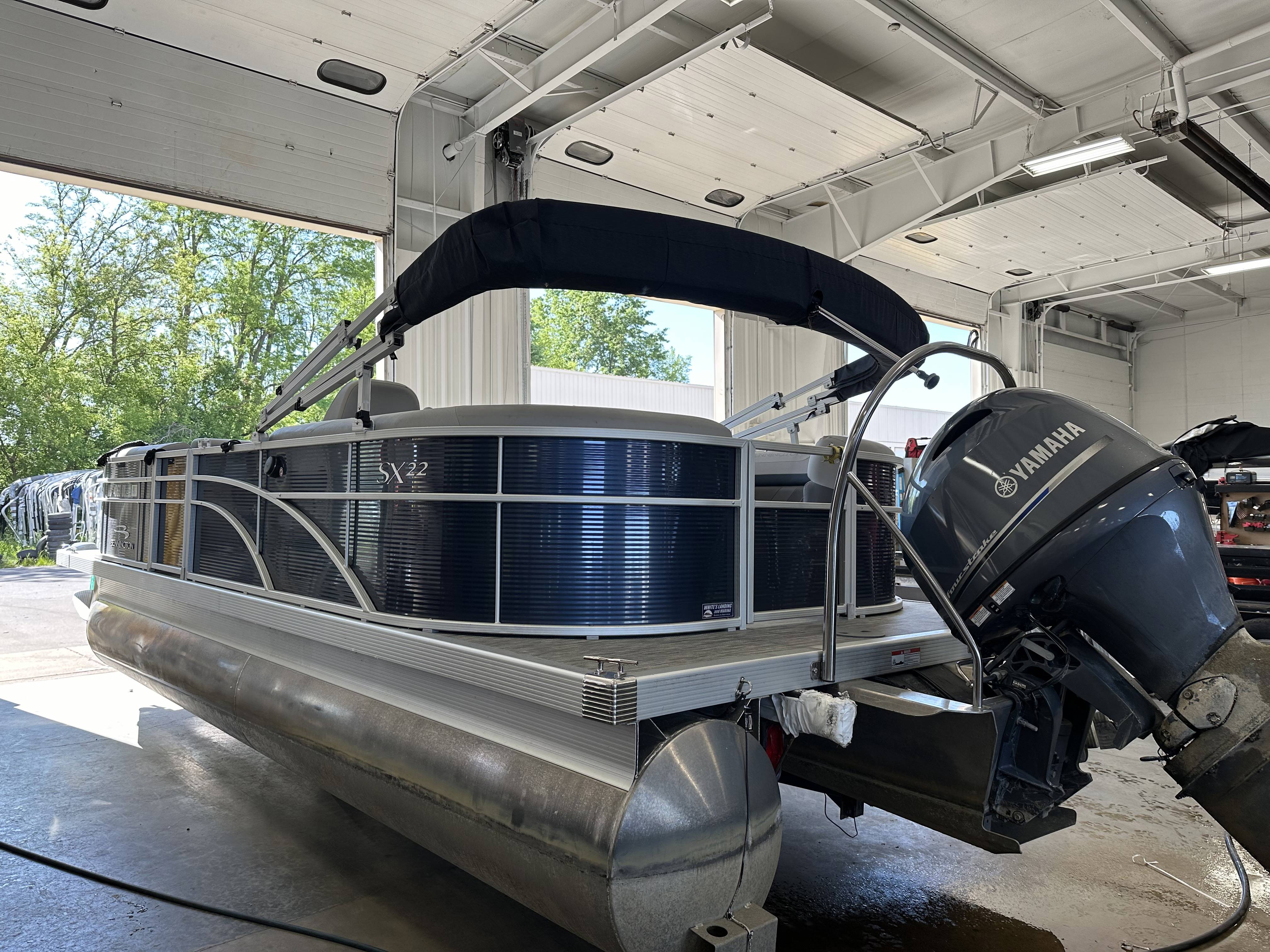 2020 Bennington 22 SSRX, photo 5 of 15