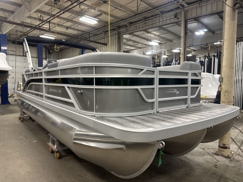 2026 Bennington 23 SSR
