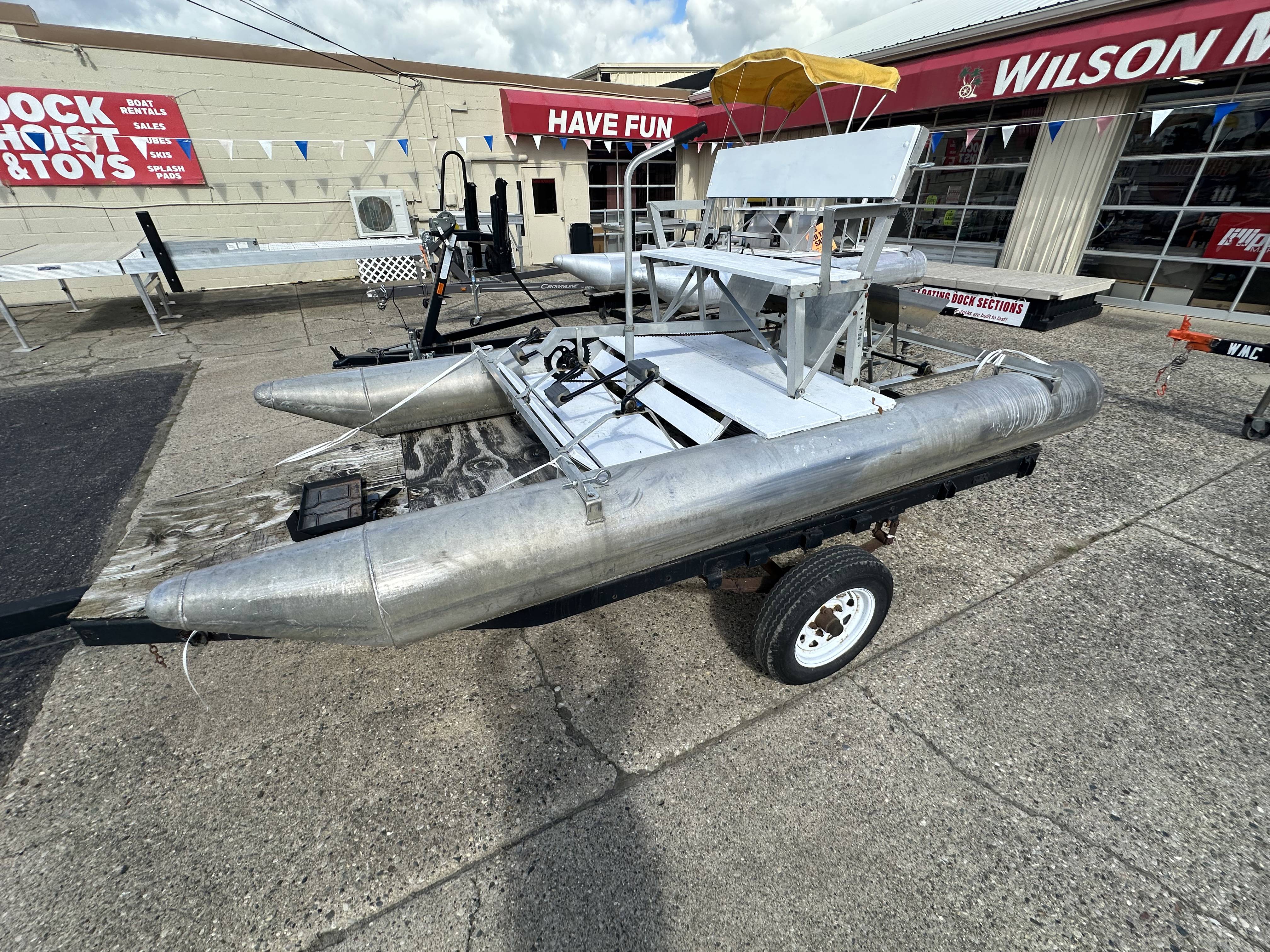 1992 Aqua Cycle 1300 Paddle Boat