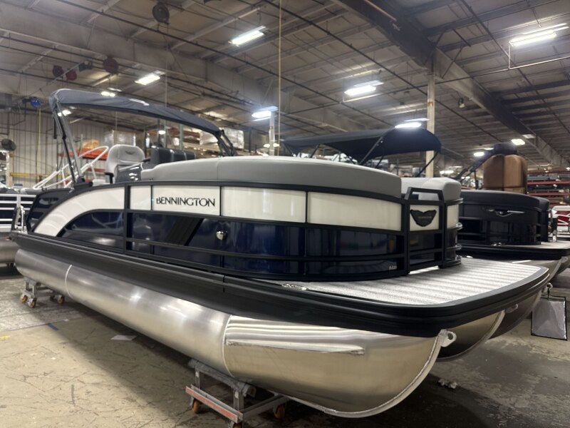 2026 Bennington 23M1SB Limited Tri Toon - Wilson Marine