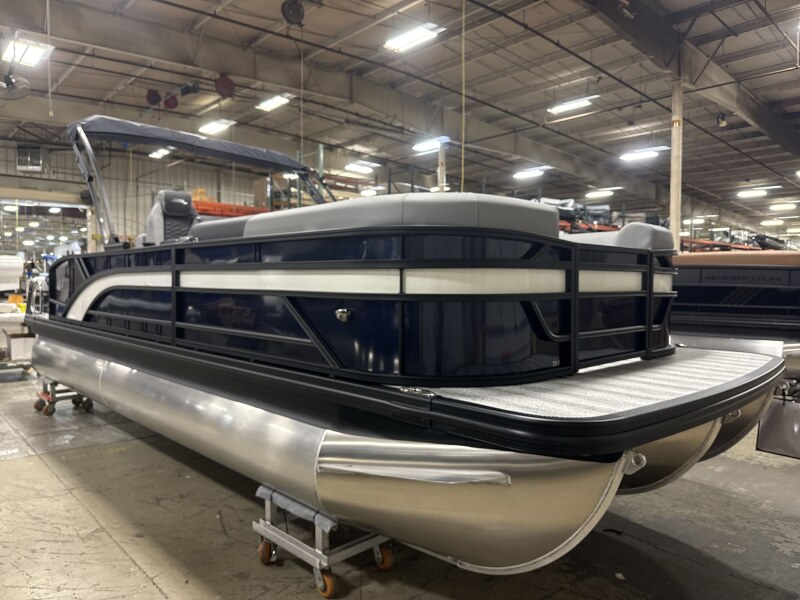 2026 Bennington 23S1SB Limited Tri Toon